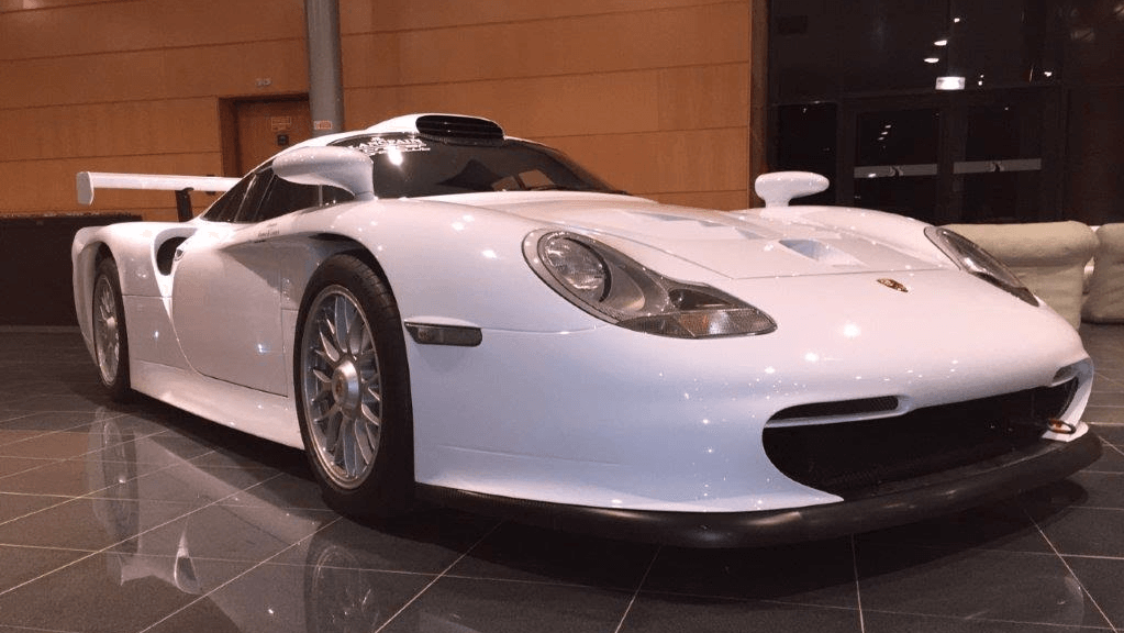 Porsche GT 1